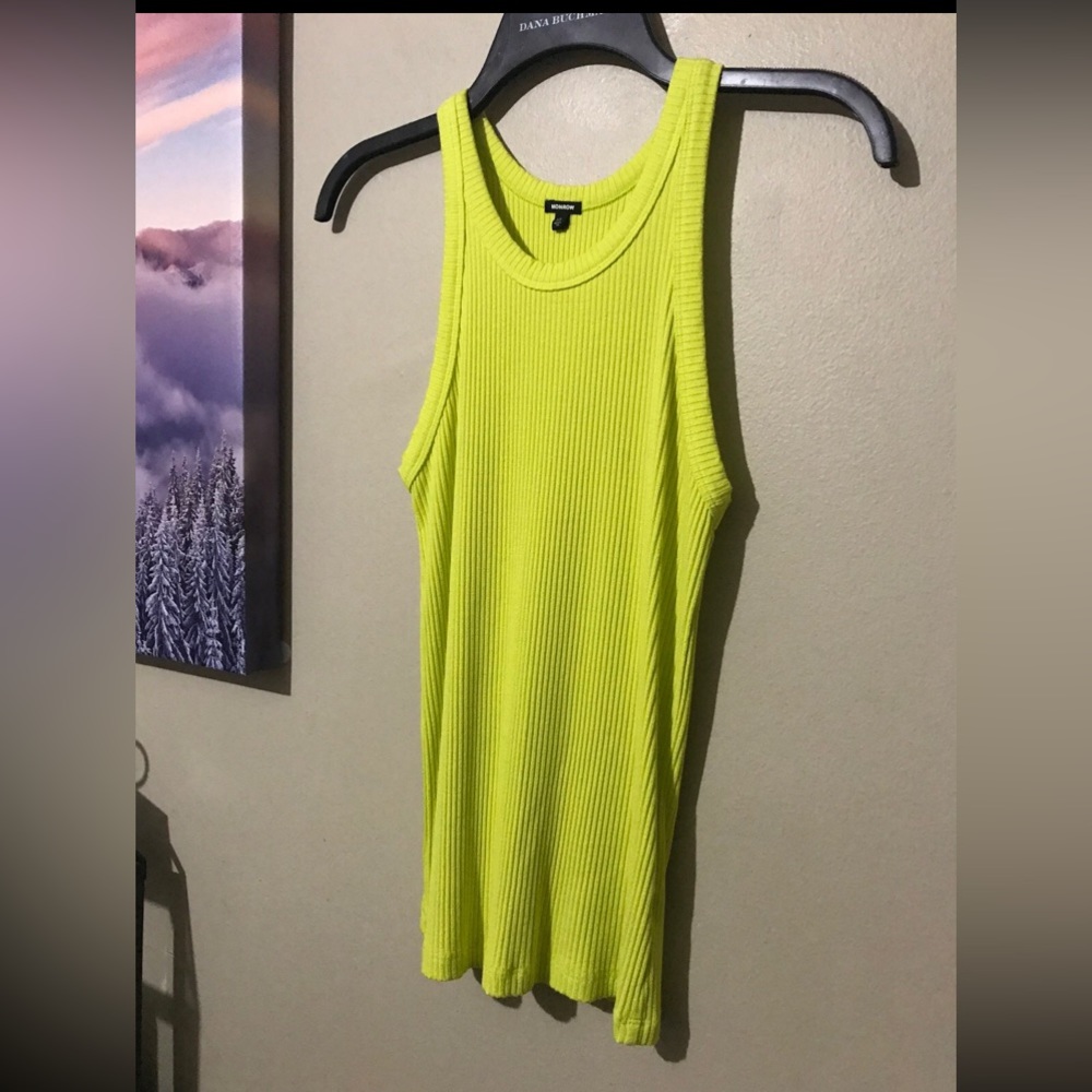 Monrow Neon Tank